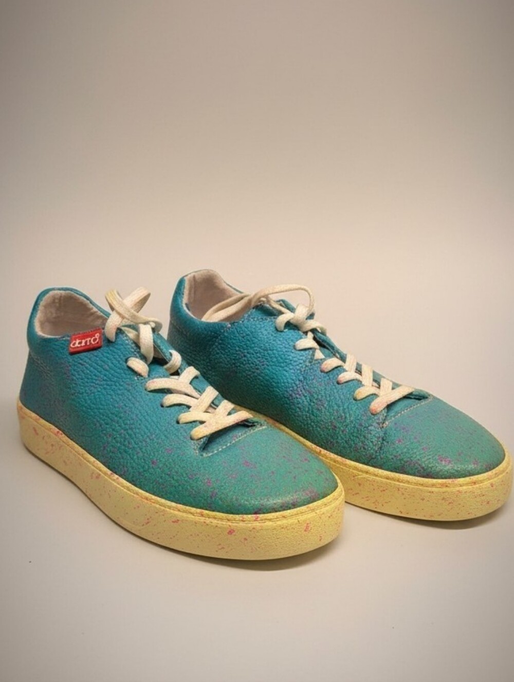 Clamp Portugal Turquoise Leather Sneakers Women’s US 6.5 EU 37 Casual Lace Up Sh